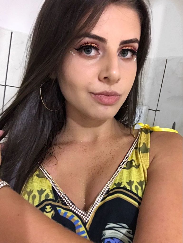 Ingridi Moraes Costa