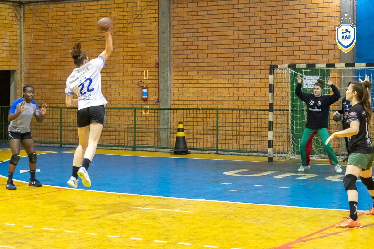 MS disputa fase final da Liga Nacional de Handebol pela primeira