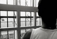 Adolescente é apreendido por extorsão contra crianças em escola de Caxambu do Sul