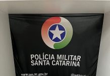 Ação da PM termina com casal preso e apreensão de crack, cocaína e haxixe