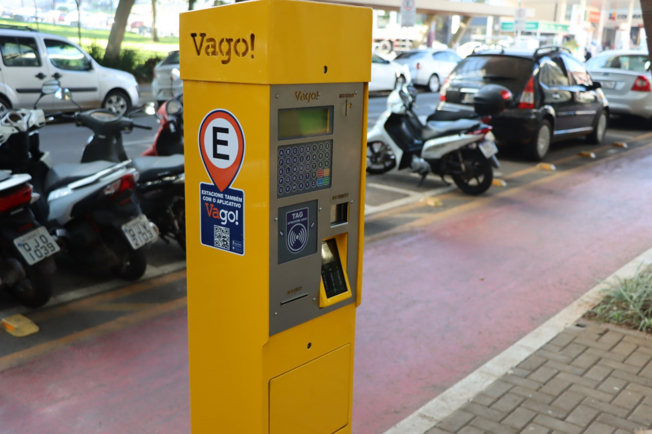 Câmara recebe projeto que isenta cobrança do estacionamento