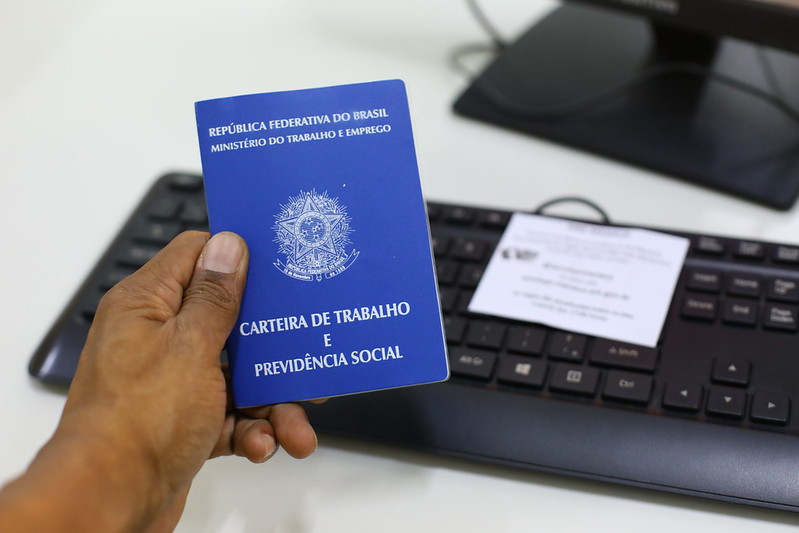 Sine oferece mais de 8,7 mil vagas de emprego em Santa Catarina