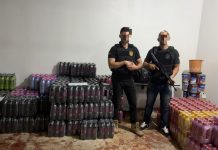 Polícia Civil recupera carga de bebidas avaliada em R$ 15 mil desviada em golpe Polícia Civil recupera carga de bebidas avaliada em R$ 15 mil desviada em golpe