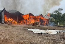 Incêndio de grandes proporções destrói depósito no interior de Xavantina