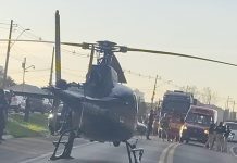Policial rodoviário federal fica gravemente ferido após ser atropelado durante blitz na BR-282