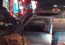 Motorista fica ferido após colisão entre carro e carreta na BR-153, em Irani
