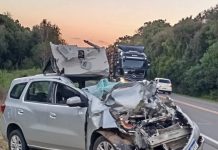 Motorista fica preso às ferragens após colisão traseira na BR-153 em Irani