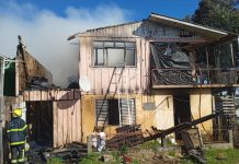 Incêndio destrói parte de residência e mobiliza bombeiros em Catanduvas