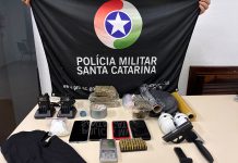 PM prende dois suspeitos e apreende drogas, arma e munições em Concórdia