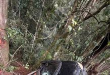 Três ficam feridos em saída de pista na SC-283 entre Concórdia e Seara